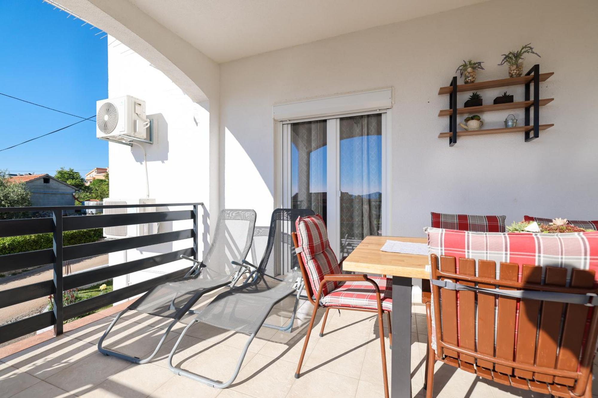 Apartment Pantalon, Big Terrace And Free Parking Zára Kültér fotó